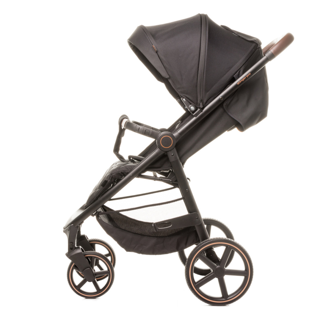 Wózek spacerowy 4Baby Stinger Pro Black Wózek spacerowy 4Baby Stinger Pro Black