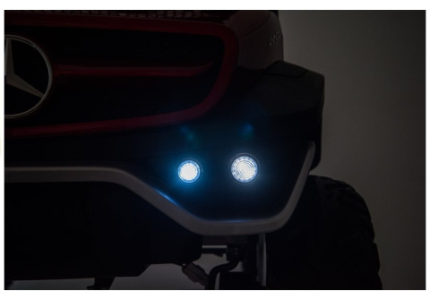 Auto na akumulator Lean Toys Mercedes Unimog S 4x45W biały 3l+