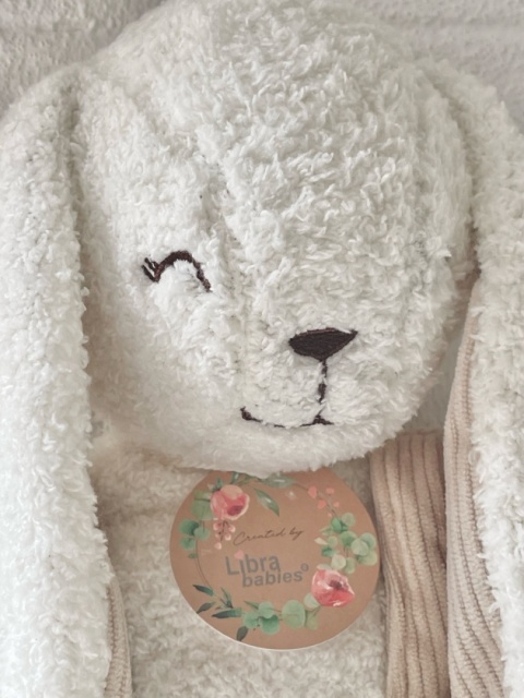 Szumio Bunnie biały króliczek z lampką, dźwiękami, bluetooth 0+