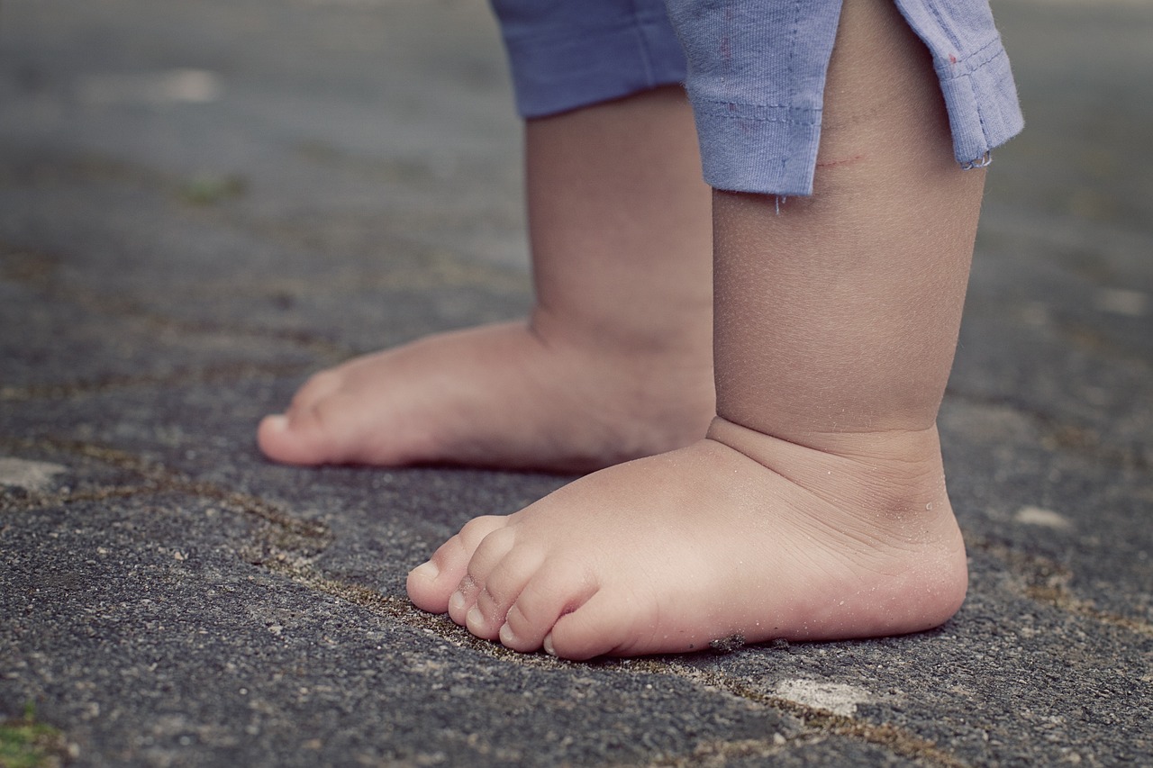 Chodziki Dla Niemowląt: Co Powinieneś Wiedzieć o Nauce Chodzenia